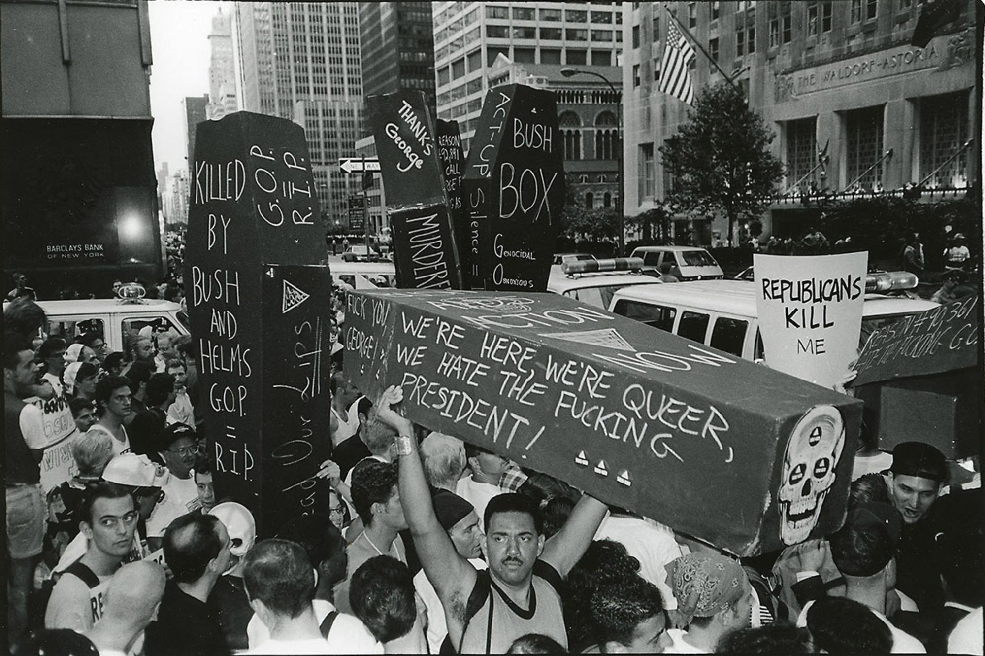 Concentración de ACT UP en Nueva York en 1990