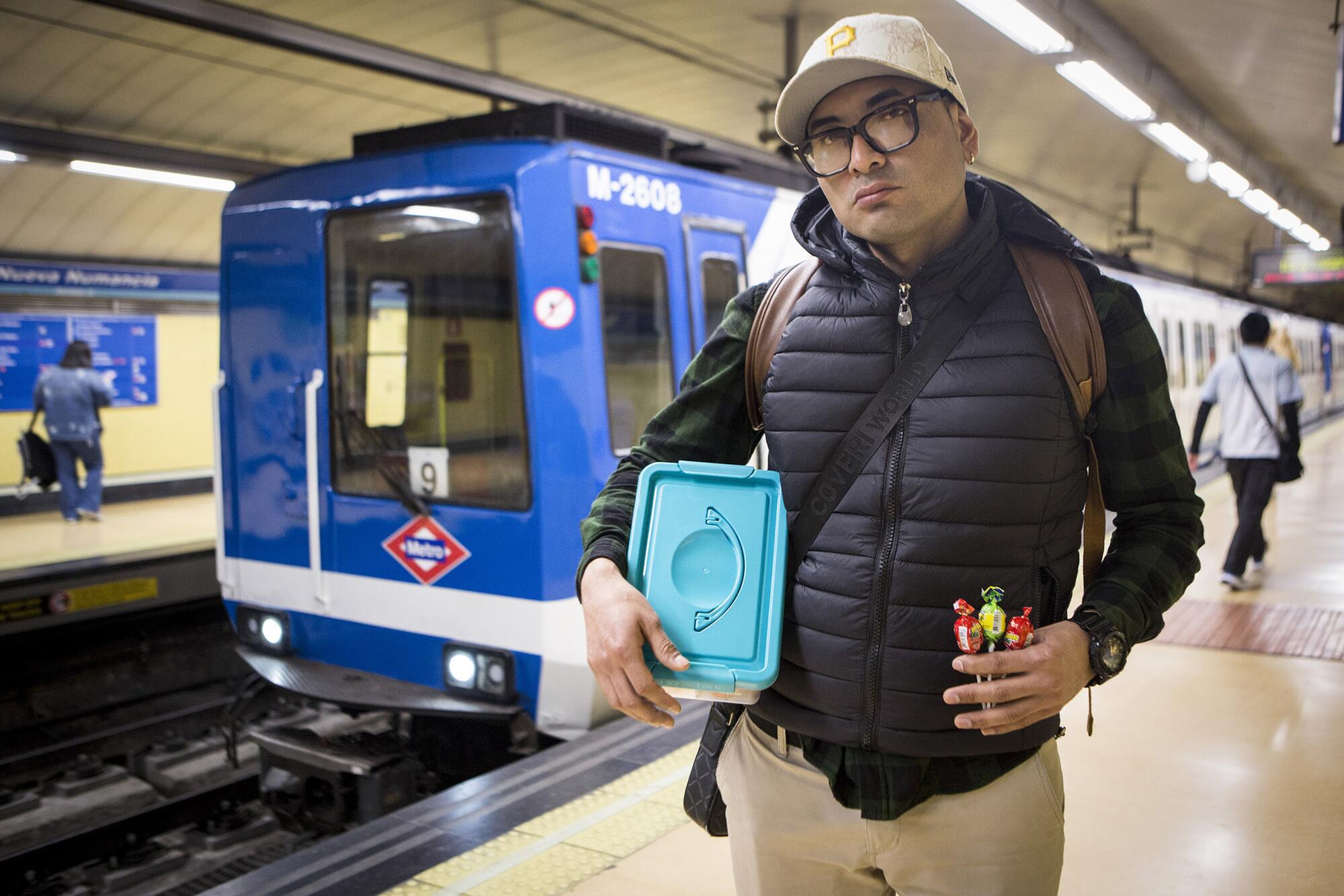 La patria efimera del Metro Elvira Megías - 1
