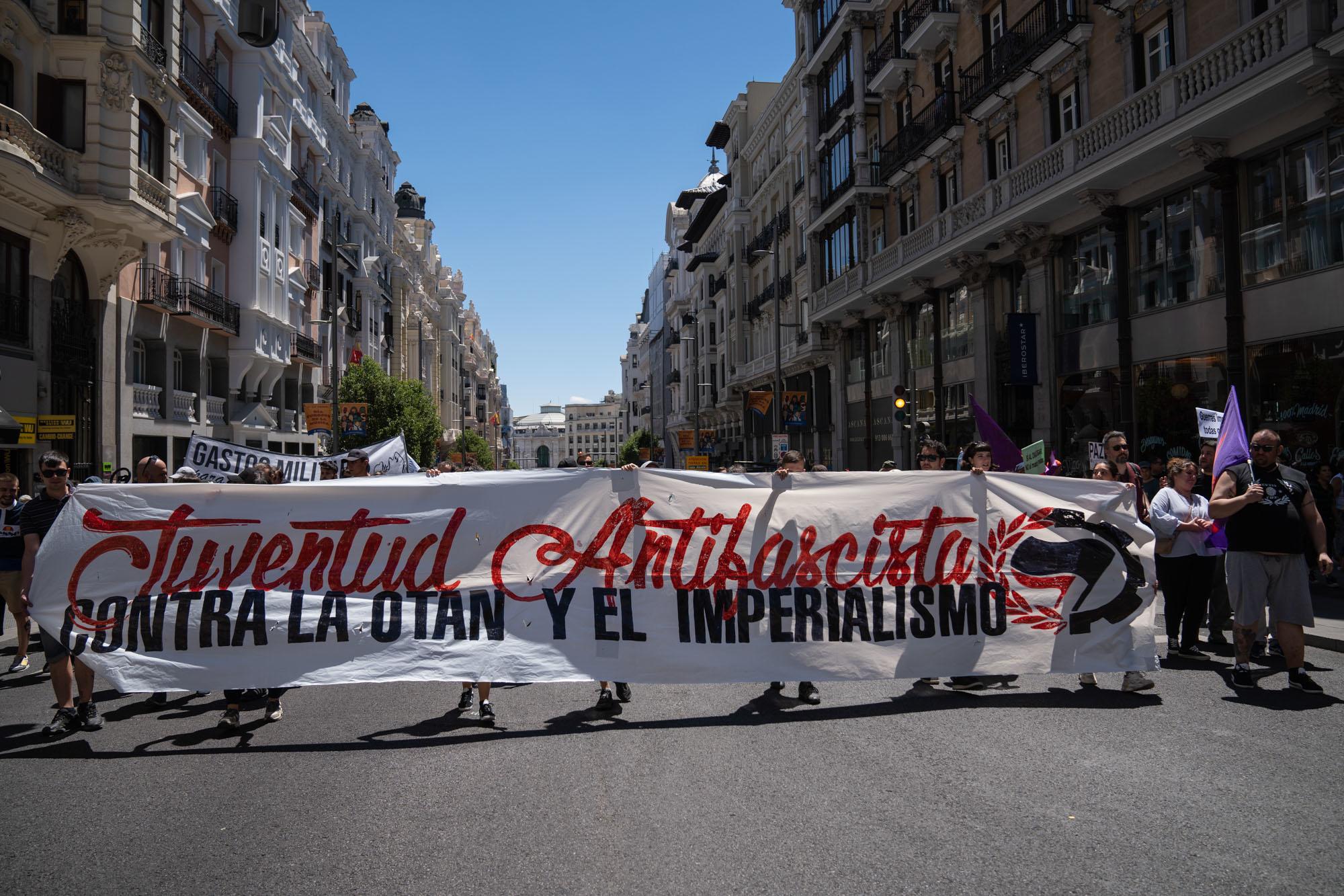 Manifestación contra la cumbre de la OTAN en Madrid - 16