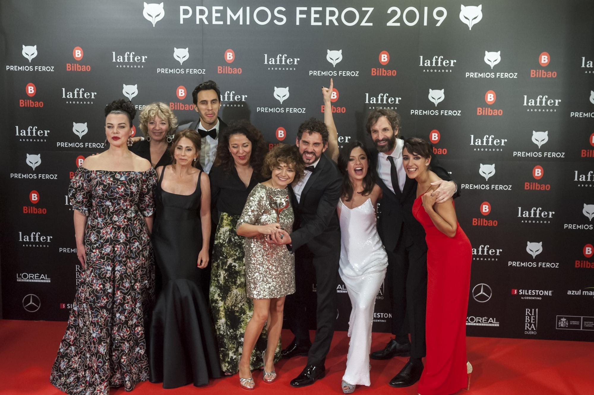 Elenco de ‘Arde Madrid’ en los Feroz