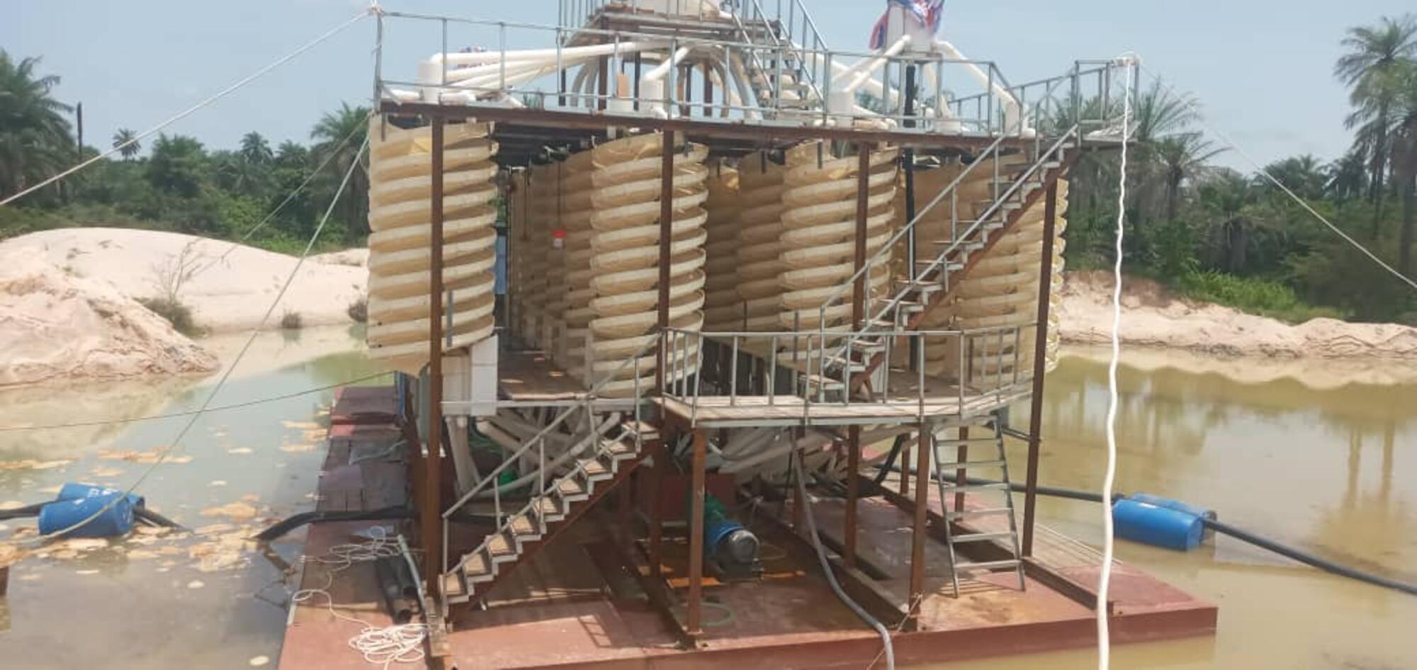 Plataforma HMS extractiva Varela Bissau
