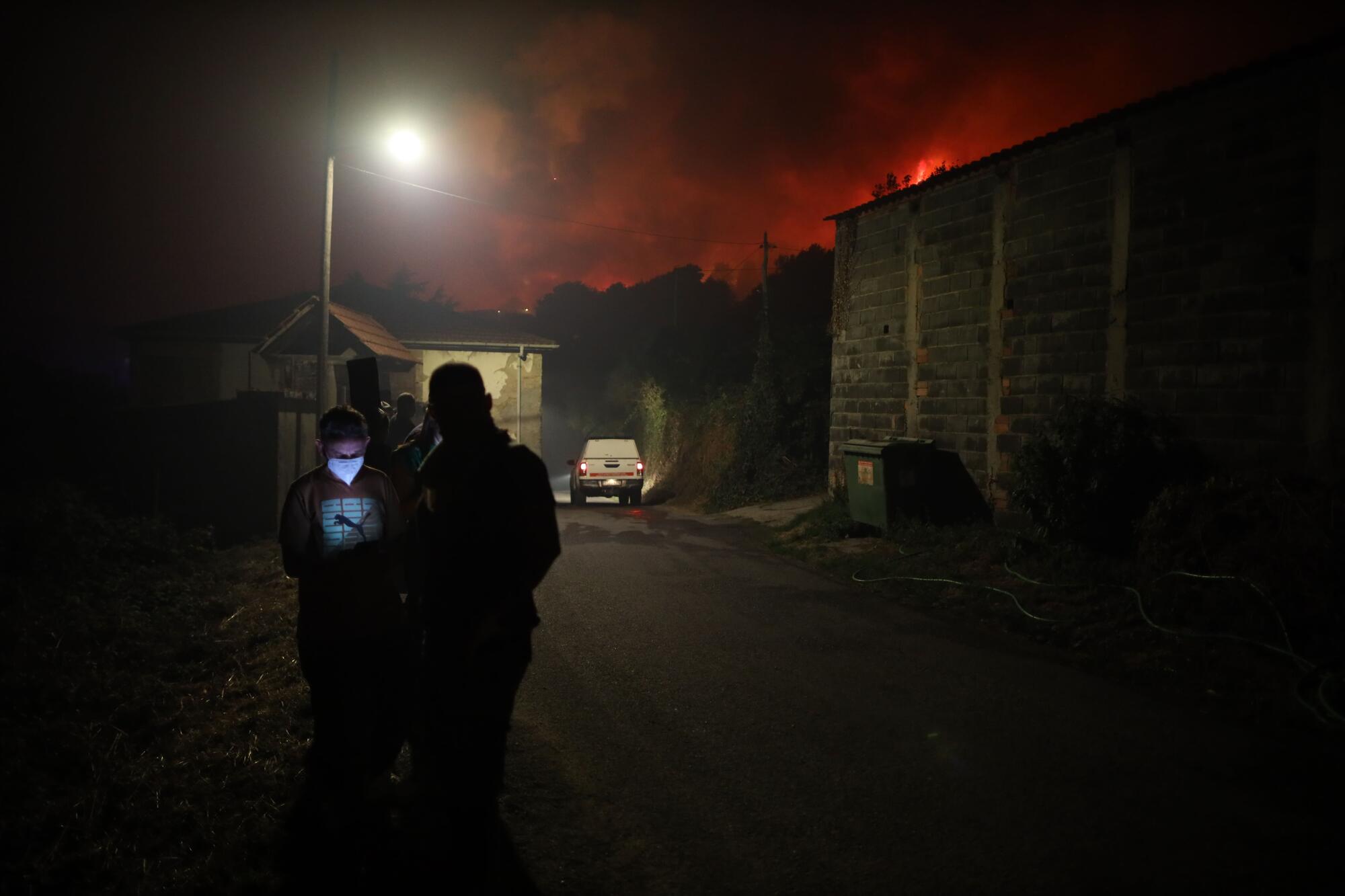 Incendio Cima de Vila, Concello de Pantón, Lugo - 3