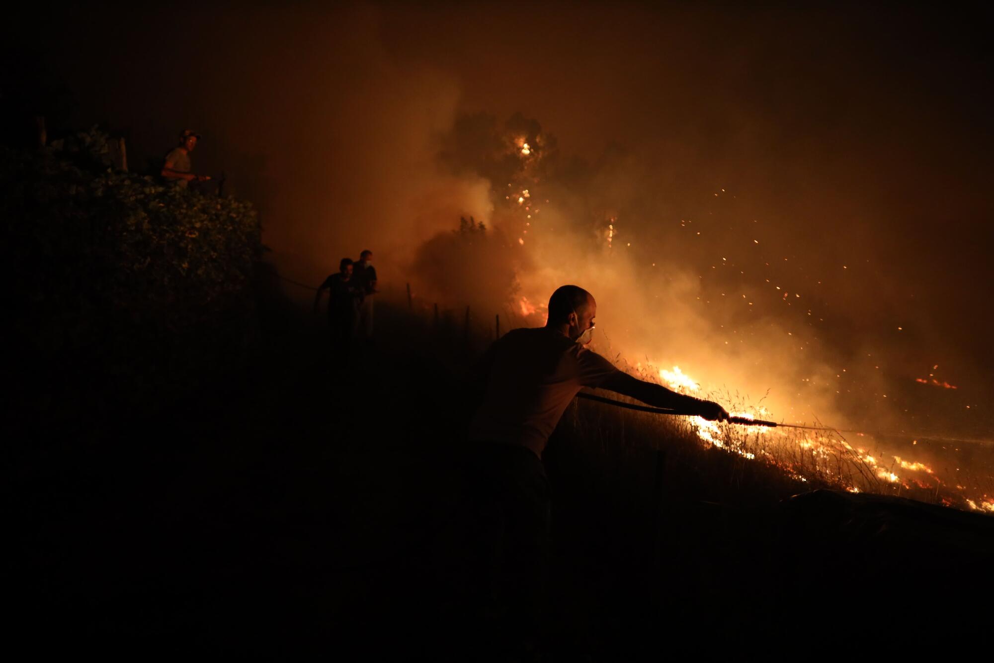 Incendio Cima de Vila, Concello de Pantón, Lugo - 12