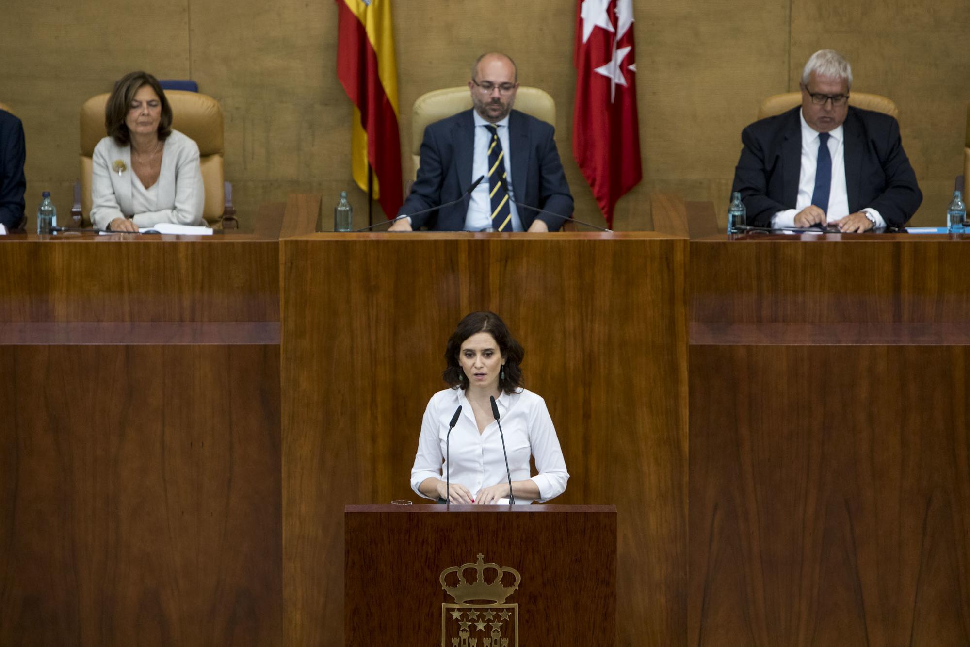 Isabel Diaz Ayuso Investidura varios - 5