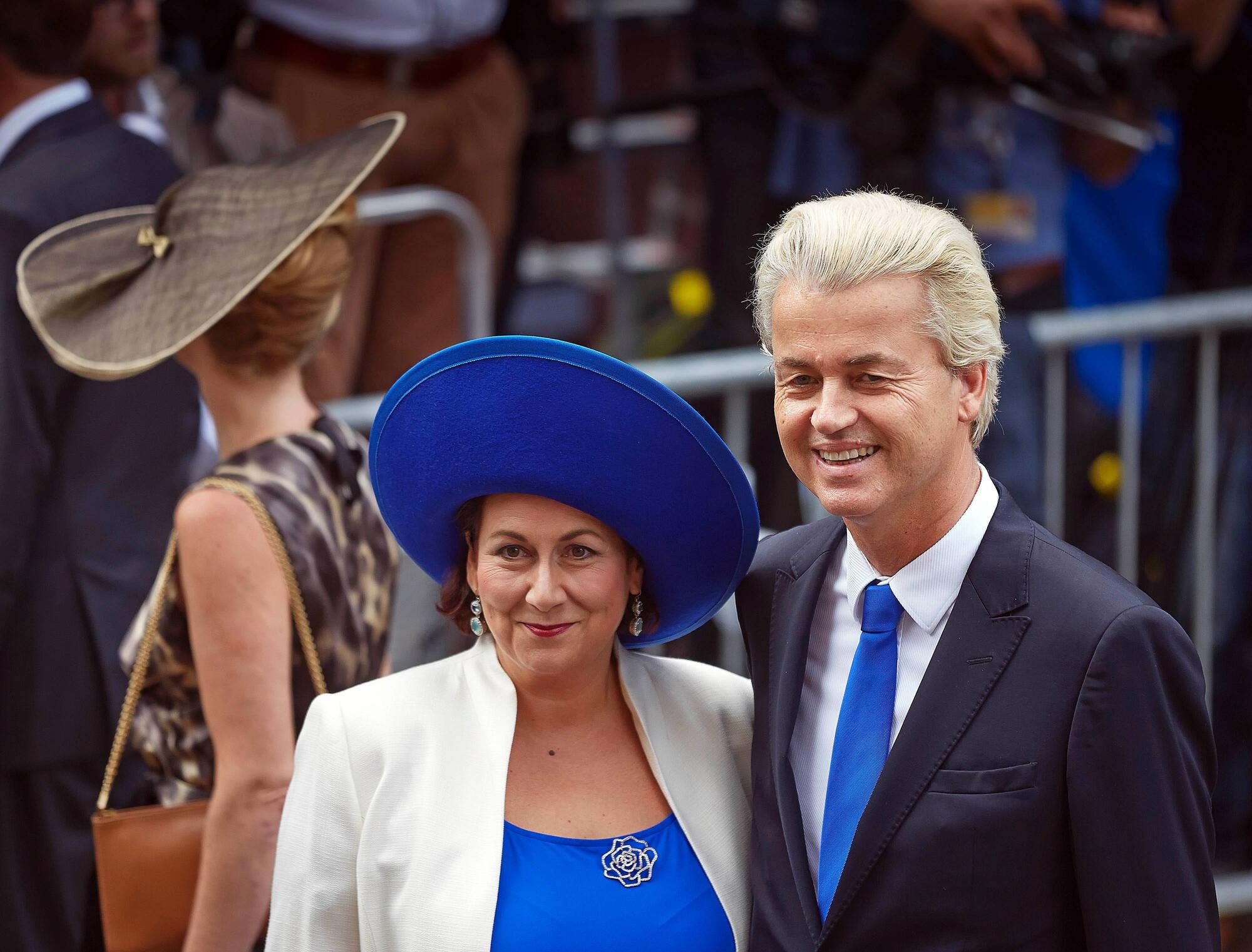El líder ultraderechista Geert Wilders con su esposa, Krisztina Marfai, en 2014.