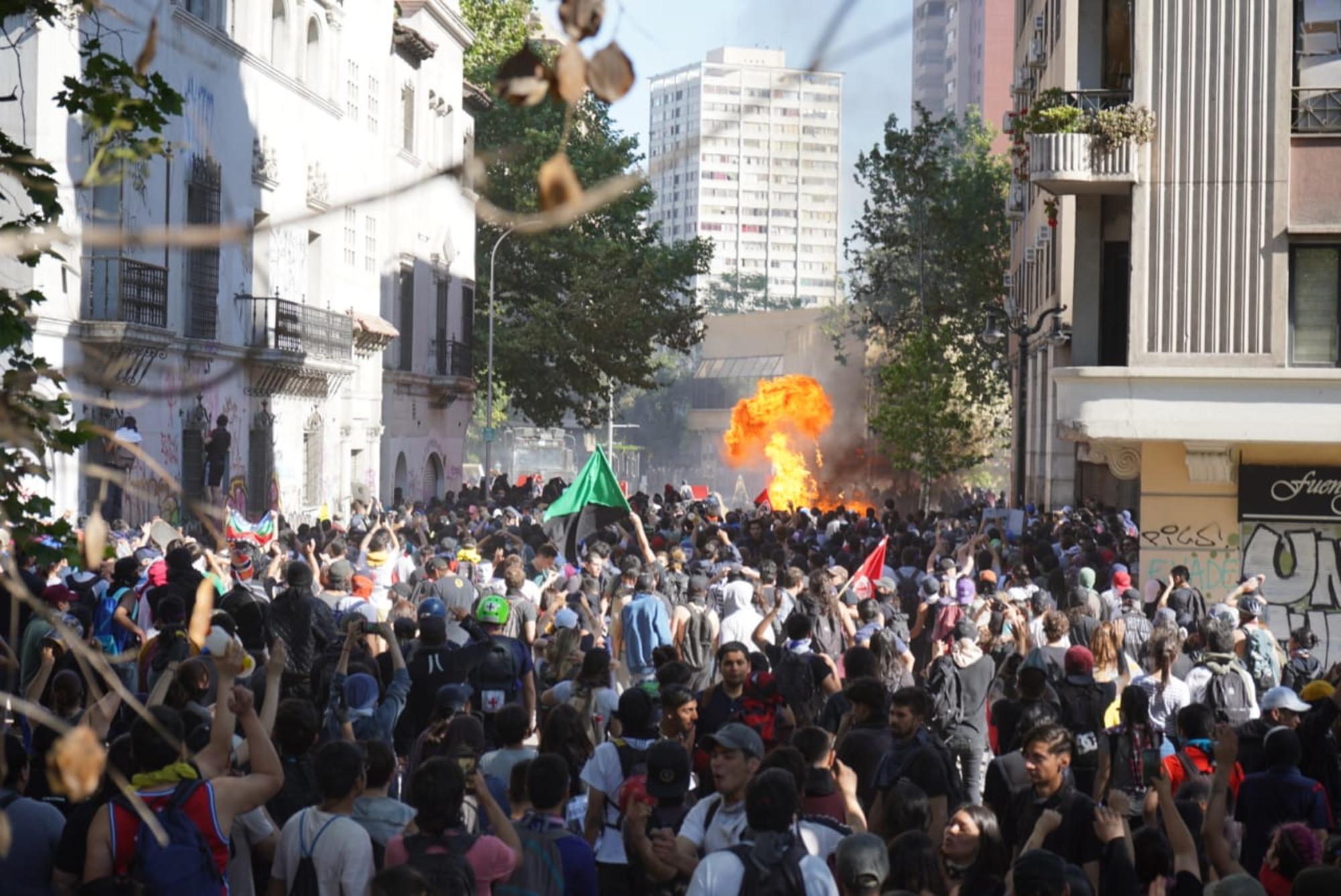 Peleando Chile Revuelta