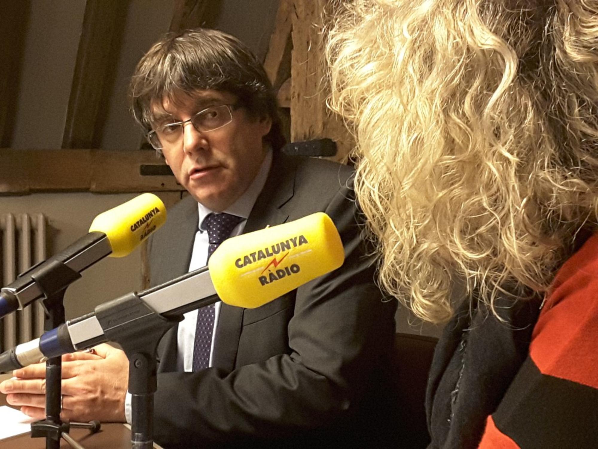 Carles Puigdemont, entrevistado por el programa 'El matí de CatRadio'