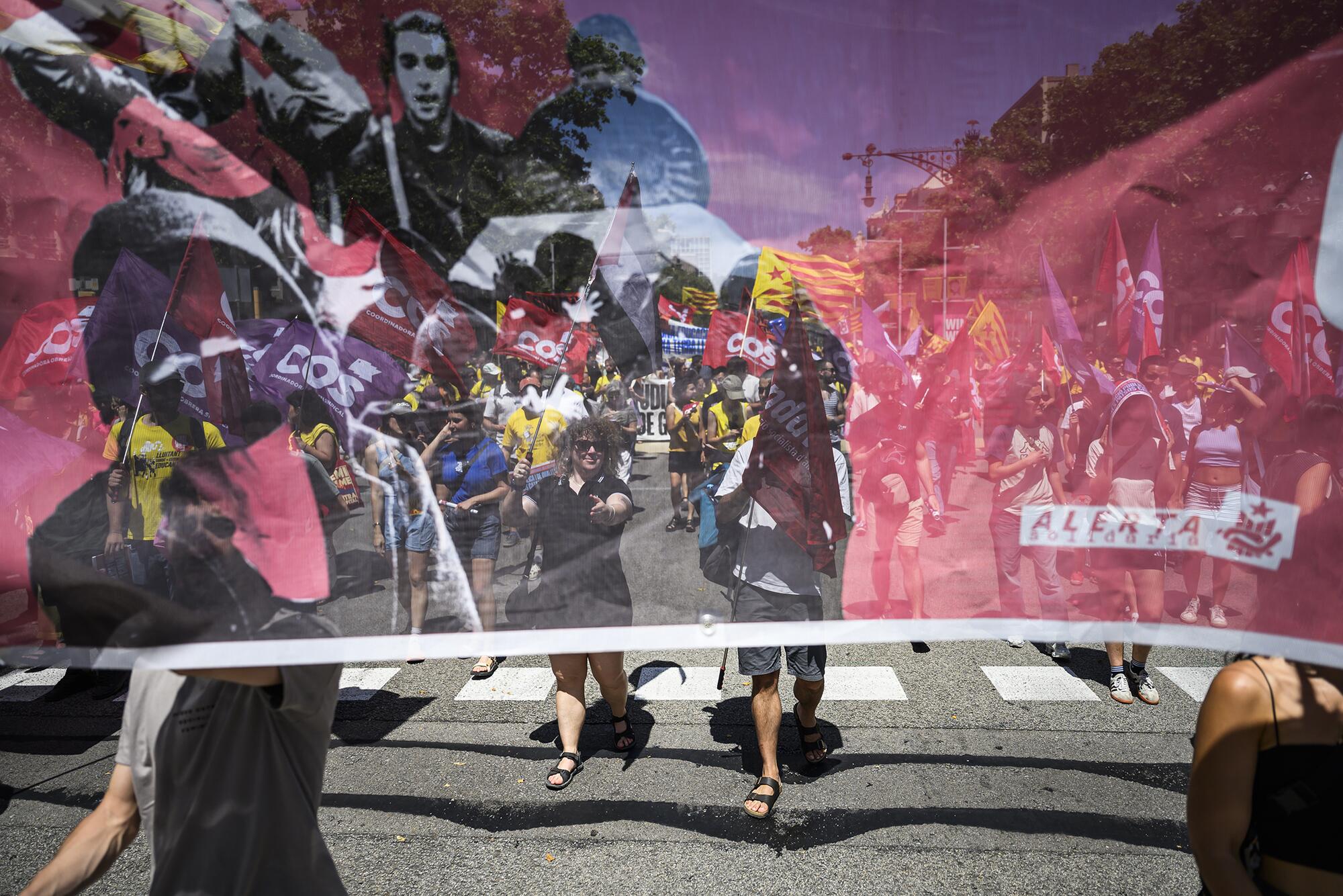 Manifestación comunidad educativa en Barcelon del 14 de junio 2026 - 10