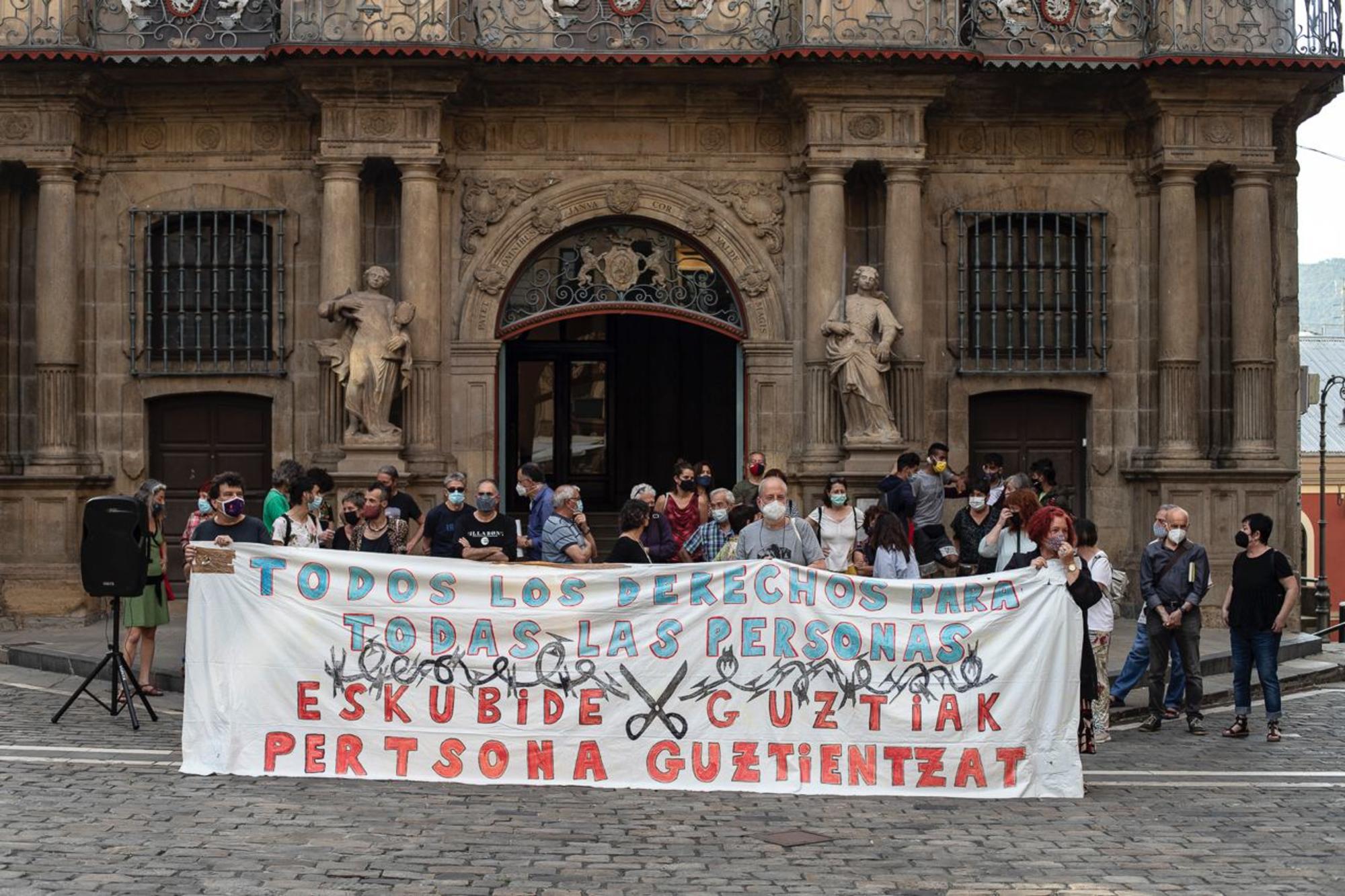 Punto Personas Migradas Iruñea 1