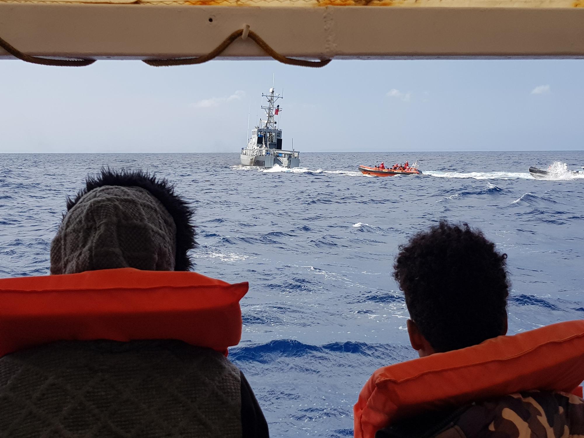 Migrantes rescatados