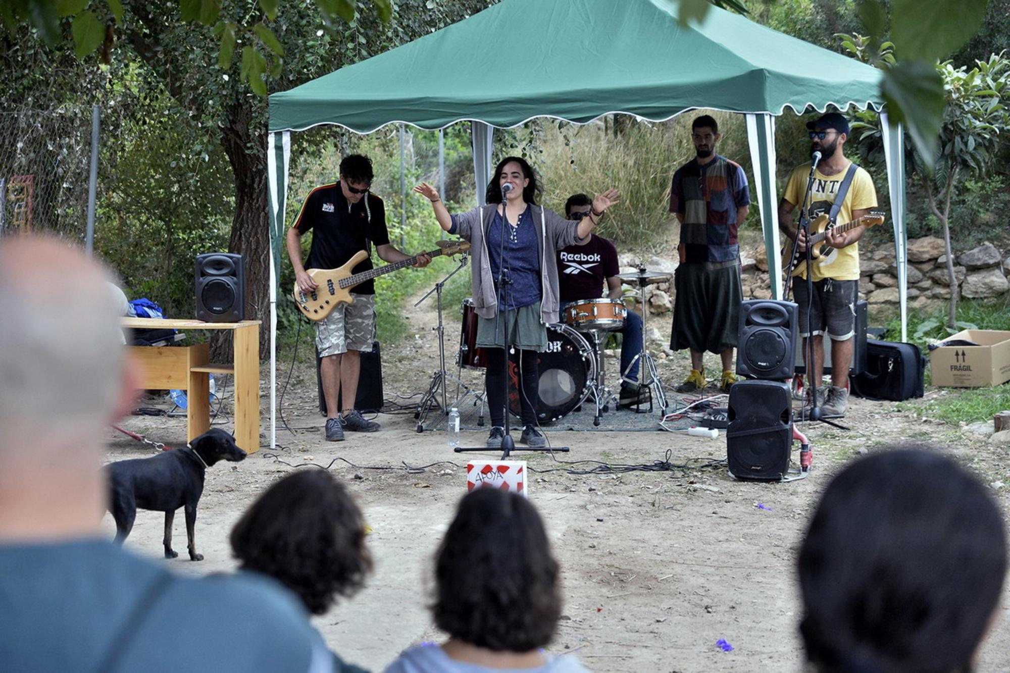 Festival ConFUSIÓN, arte y música en comunidad en el barrio valenciano de Benimaclet - 11