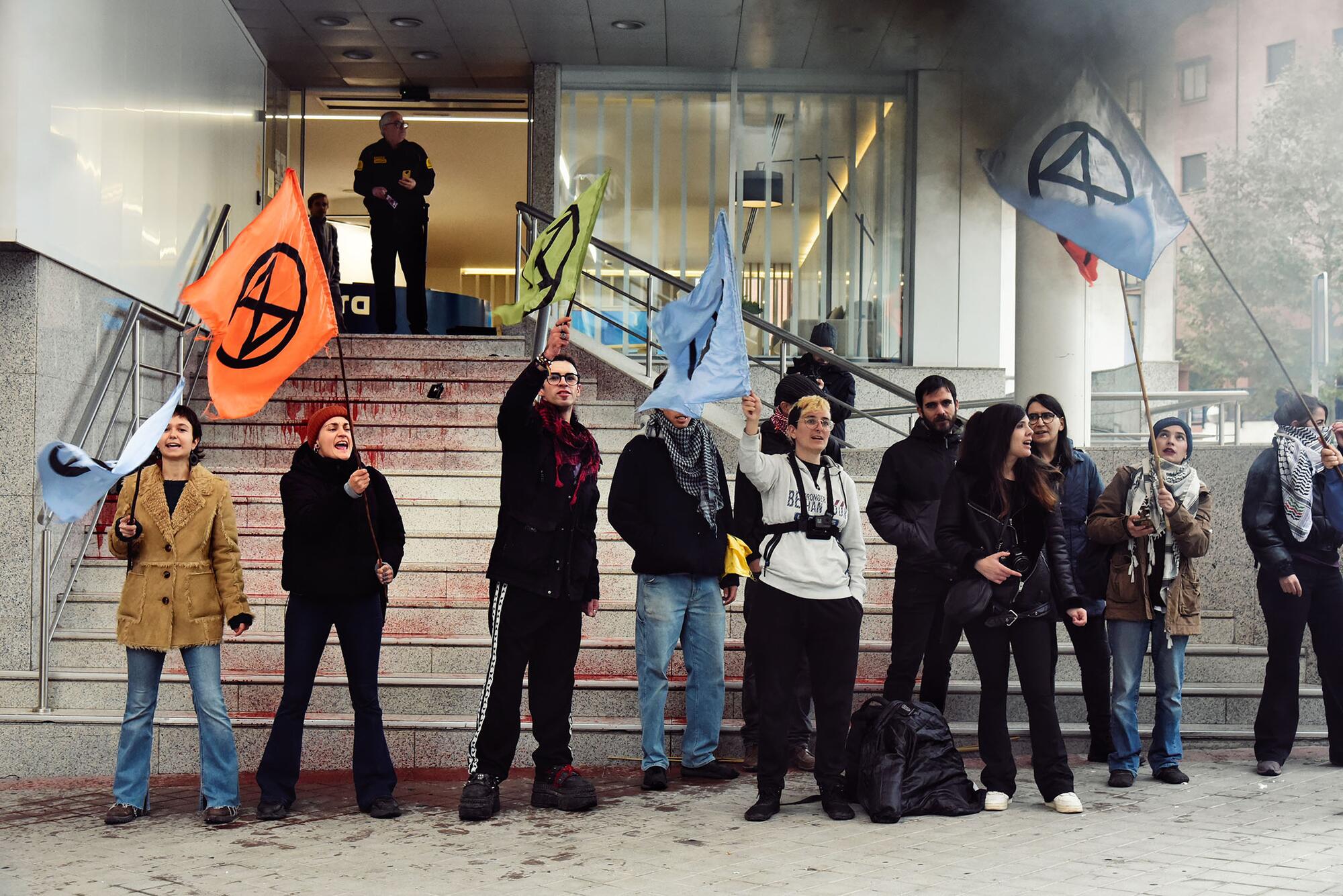 Acción Indra Extinction Rebellion - 9