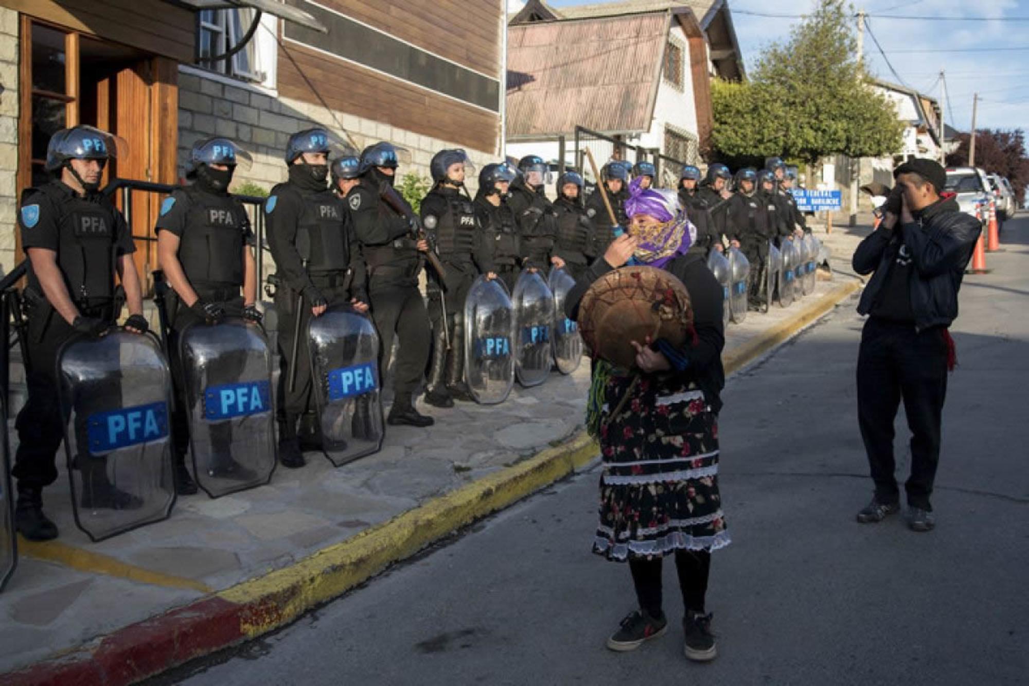 Enfrentamiento mapuche lago Mascardi