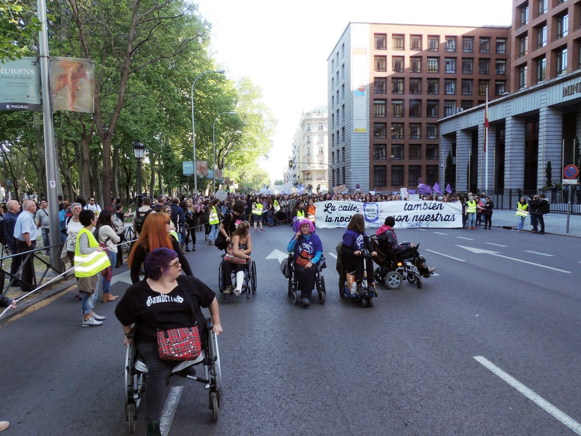 Manifestación feminista manada ela 7