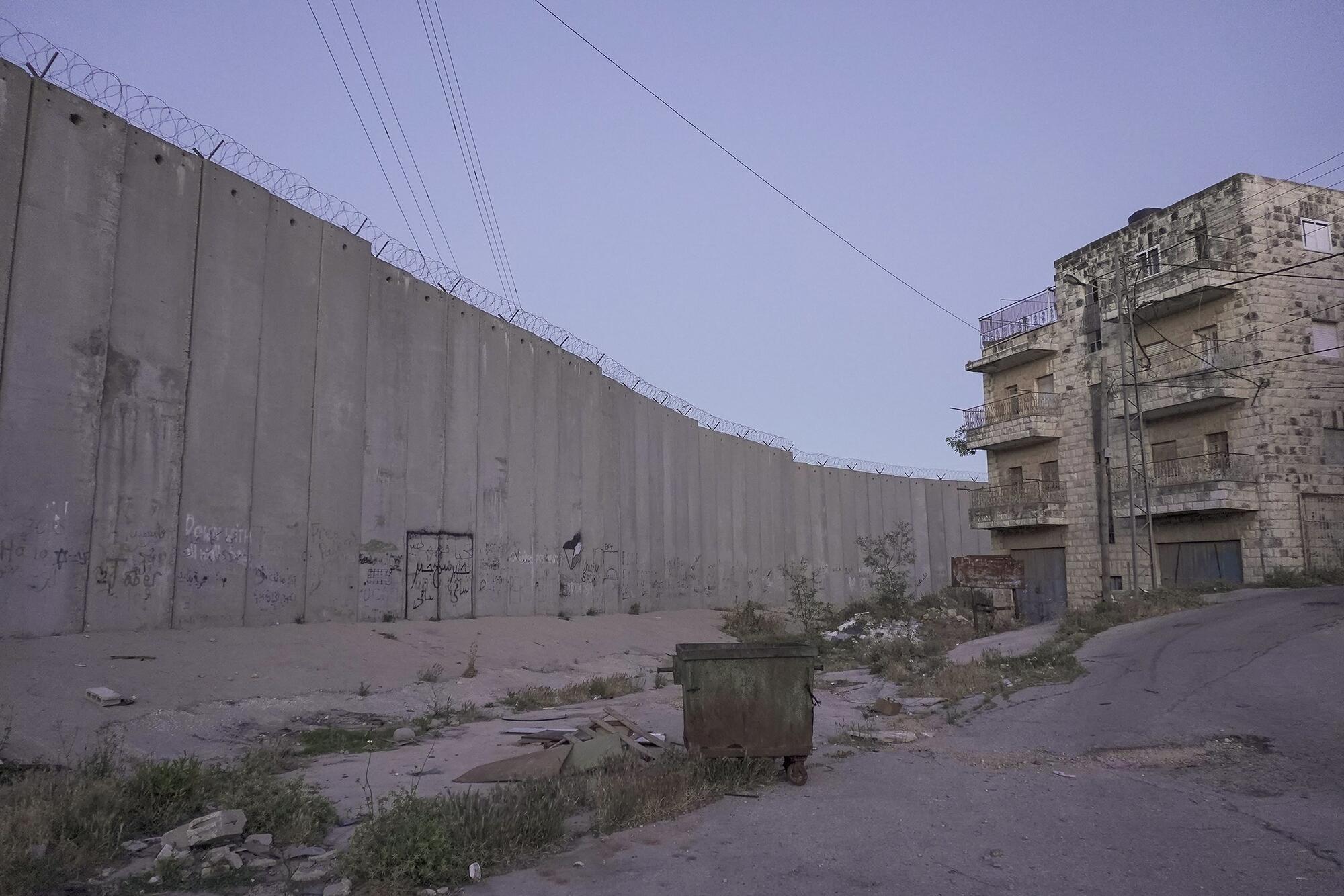 Cisjordania Bir Nabala muro - 3