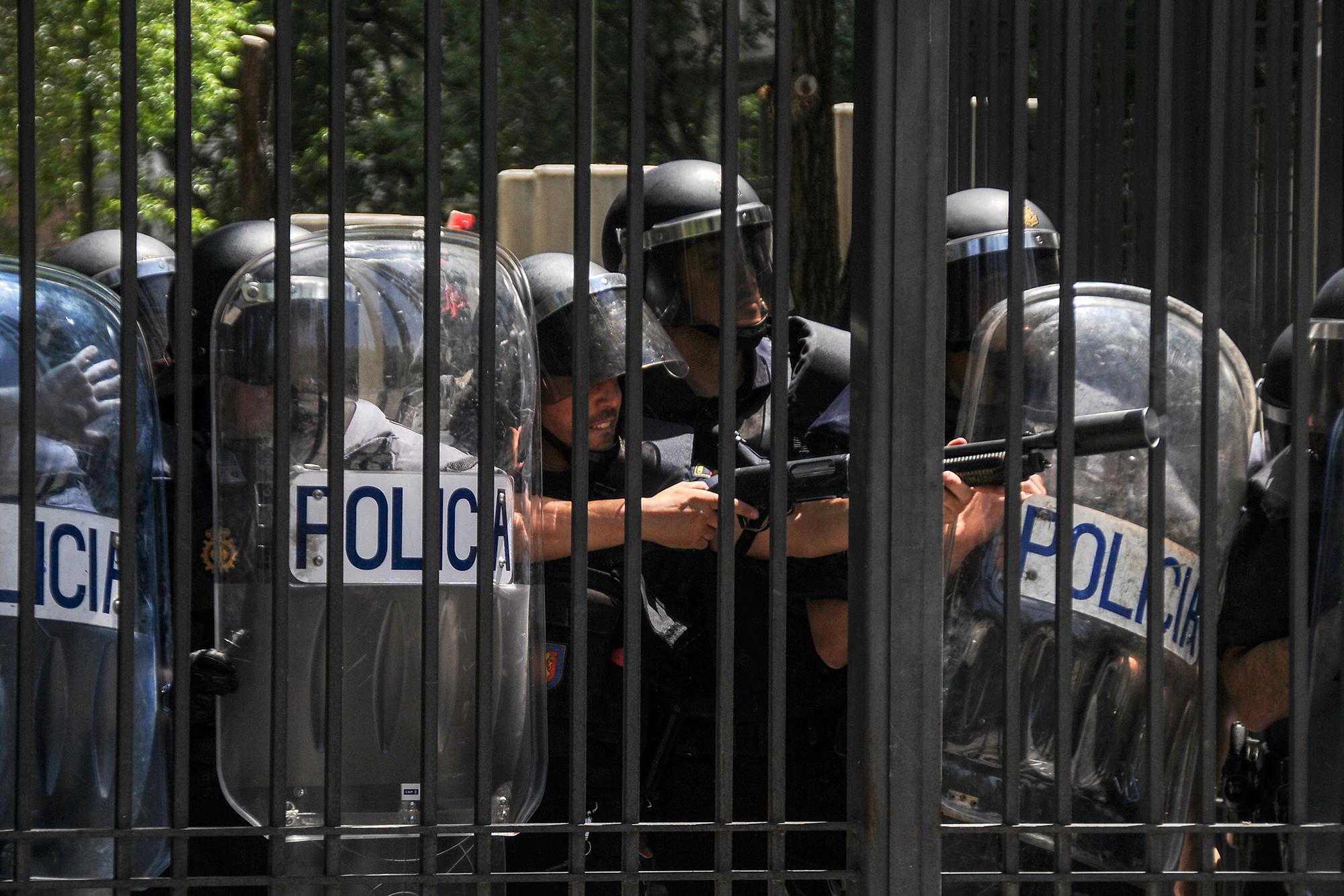 Policia Antidisturbios Mineros