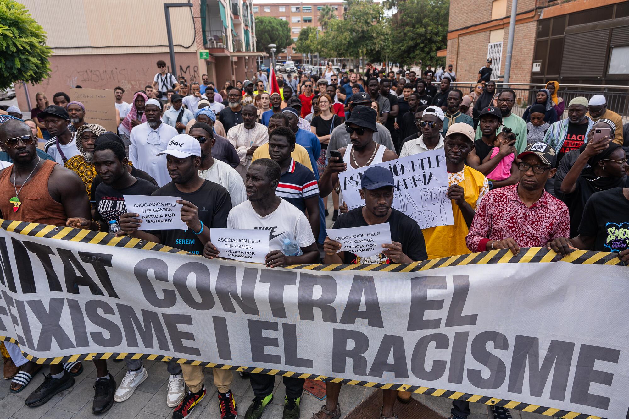 Manifestación Montornés por muerte de Mahamedi  - 18