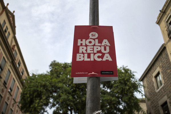 Hola Republica_cataluña