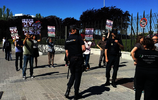 antimilitarismo FEINDEF