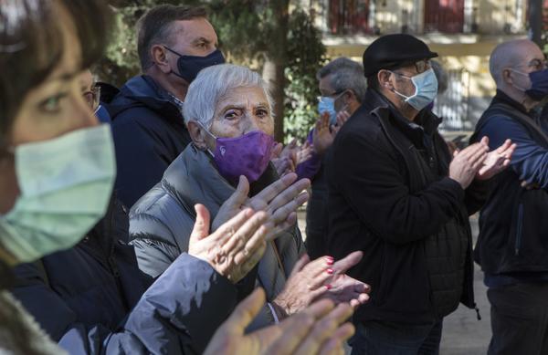 Concentración de la Marea Residencias por la inacción de la Fiscalía en las querellas por lo sucedido en las residencias de la CAM. - 6