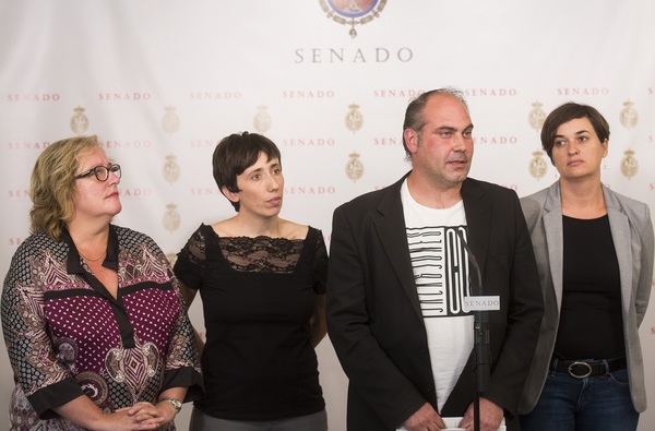 Rueda de prensa en el Senado Coromera