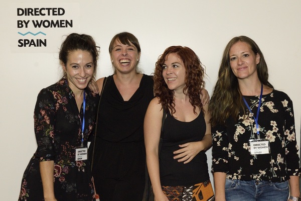 Equipo del Directed by Women Spain: a la derecha, Sara Bamba.