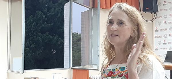 Los representantes de una trentena de redes internacionales durante el encuentro de julio preparatorio del FSMET 2020