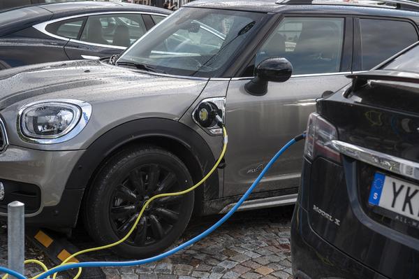 Coches eléctricos carga