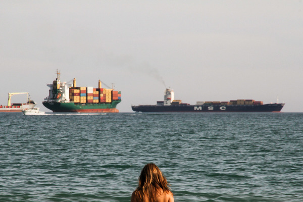 Cargueros Puerto Valencia