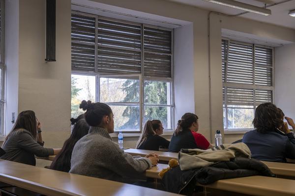 Clase Universidad Alumnas
