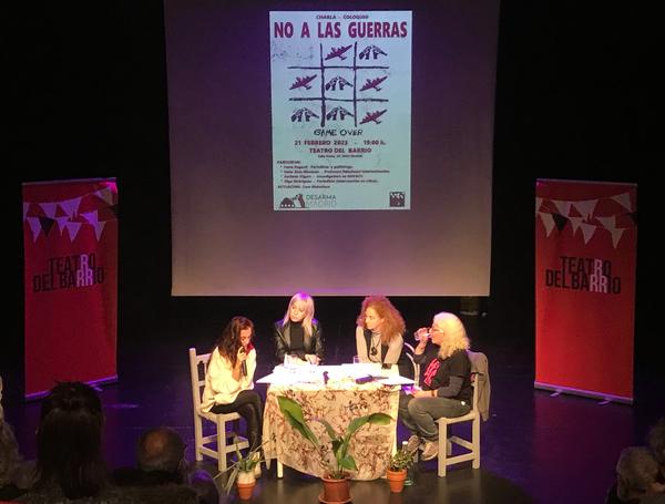 Mesa redonda contra la guerra. Teatro del Barrio