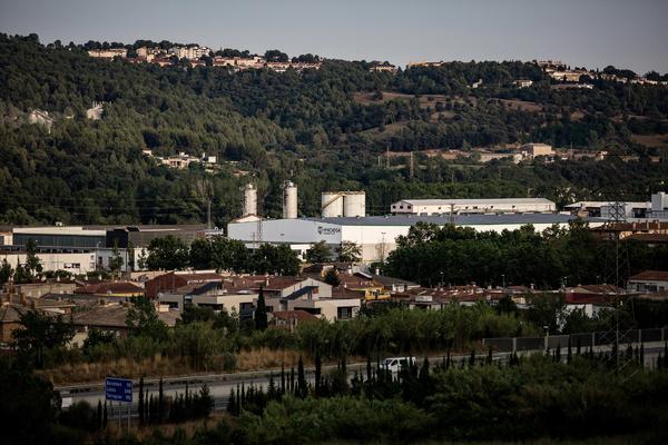 La papelera que no quieren los vecinos de Sarrià de Ter IV