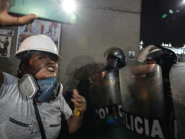 Lima Manifestación Perú - 15