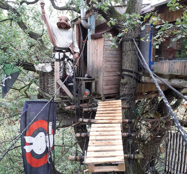 Campamento en el bosque Hambacher Forst.