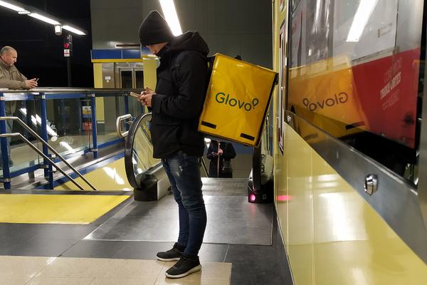 Glovo metro