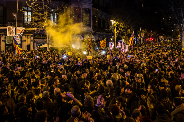 Concentración en Barcelona tras la orden del juez Llarena del ingreso en prisión de otros cinco políticos independentistas.