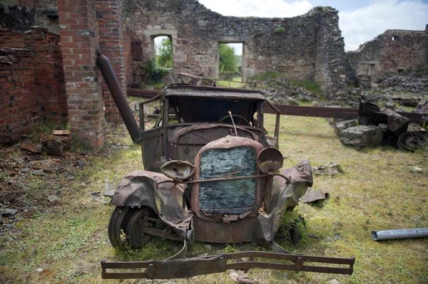 Oradour-sur-Glane. La memoria del terror VI