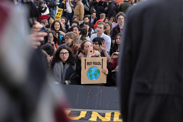 Acción en la sede de la COP25 - 1
