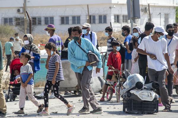 Campamento de Moria incendiado - 10