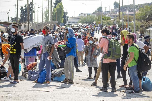 Campamento de Moria incendiado - 9