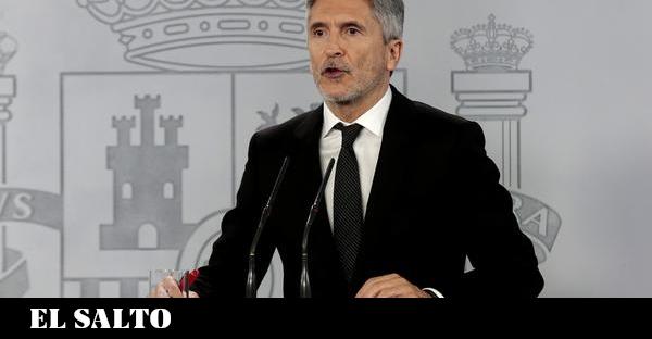 Interior publica el protocolo que permitirá a las personas trans extranjeras adecuar su documentación