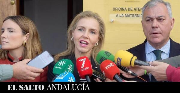 La oficina antiaborto de Sevilla comienza a funcionar pese a la repulsa de los feminismos