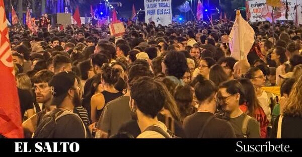 “Per l’Olga i la Maricarmen”: Barcelona sale a la calle y exige a Sánchez medidas reales