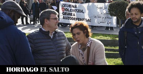 Erroldaren Korrika recorre Bilbao para exigir padrón para todas